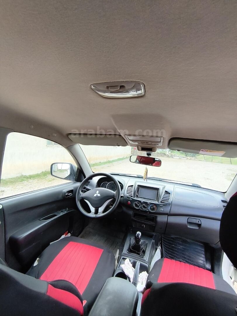 Sahibinden Mitsubishi L 200 4x2 Invite 2014 Model 202.000 km Beyaz 7