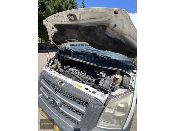 ÖZTÜRKAUTO'dan KAPALI KASA BOYASIZ HATASIZ TRANSİT ÇİFT TEKER