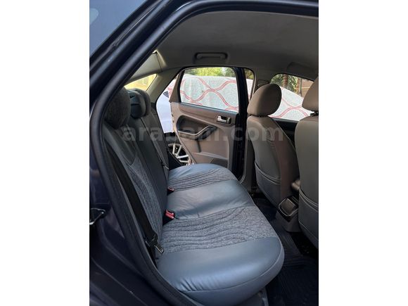 Sahibinden Ford Focus 1.6 TDCi Trend 2011 Model Düz