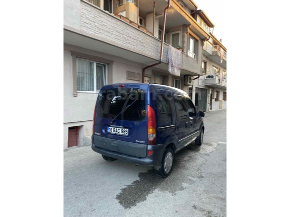 Sahibinden Renault Kangoo 1.4 RNA 2001 Model 