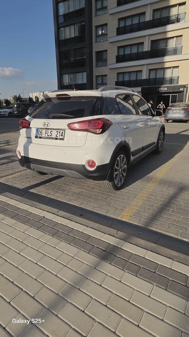 Sahibinden Hyundai i20 Active 1.4 MPi Elite Smart 2020 Model Ankara 70.248 km Beyaz 6