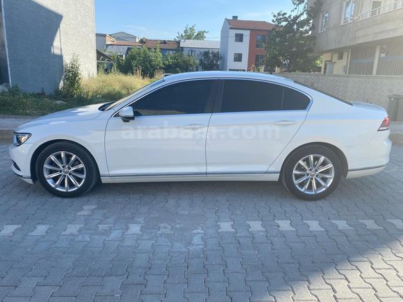 Sahibinden Volkswagen Passat 1.6 TDi BlueMotion Comfortline 2017 Model
