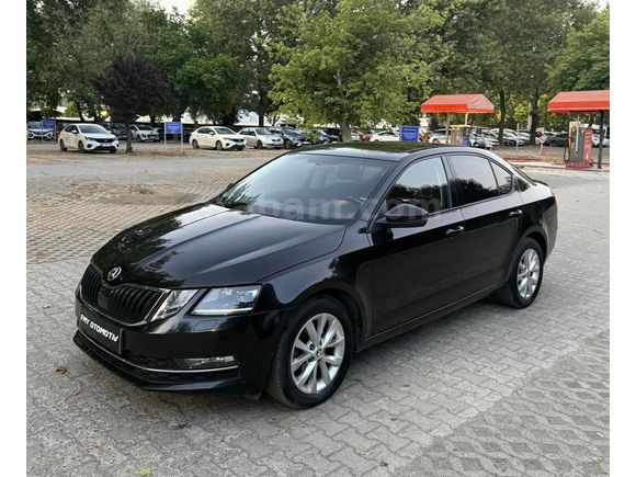2017 SKODA OCTAVİA 1.6 TDI 115 HP STYLE CR MAKYAJLI CAM TAVANLI