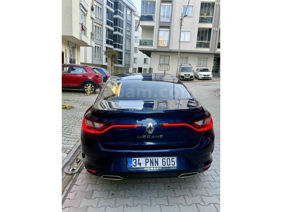 Sahibinden Renault Megane 1.3 TCe Joy 2022 Model 