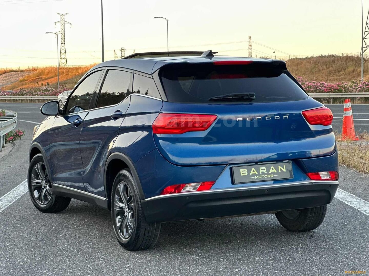 Galeriden DFSK Fengon 500 2023 Model Kocaeli 30.000 km Mavi 3