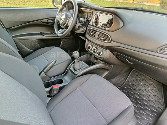 Sahibinden Fiat Egea 1.4 Fire Easy 2025 Model