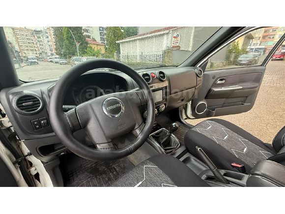 DAYI OTO DAN MÜKEMMEL TRMİZLİKTE 4×2 LİMİTED