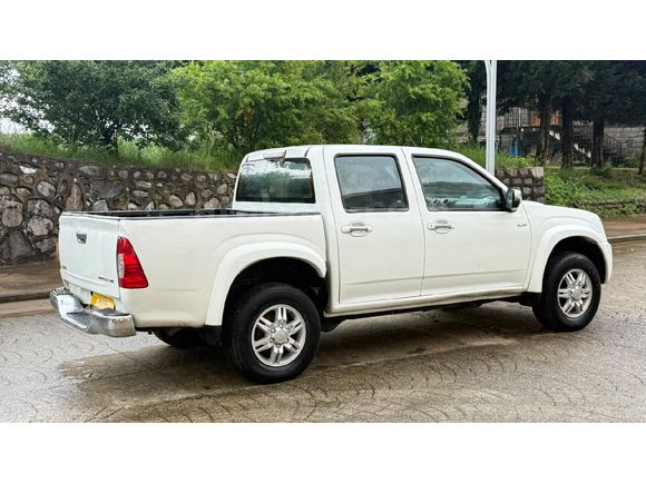 DAYI OTO DAN MÜKEMMEL TRMİZLİKTE 4×2 LİMİTED
