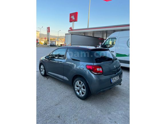 Sahibinden DS Automobiles DS3 1.6 VTi DStyle 2010 Model 