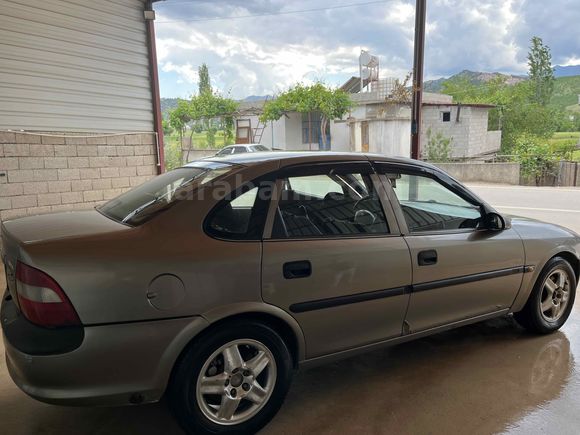 Sahibinden Opel Vectra 2.0 GLS 1999 Model  420.000 km Diğer