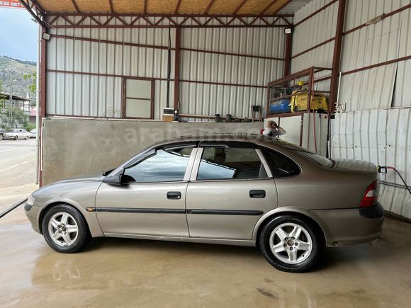 Sahibinden Opel Vectra 2.0 GLS 1999 Model  420.000 km Diğer