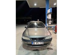 Sahibinden Opel Vectra 2.0 GLS 1999 Model  420.000 km Diğer