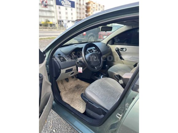 Sahibinden Renault Megane 1.5 dCi Expression 2006 Model Hatay 232000 km Yeşil