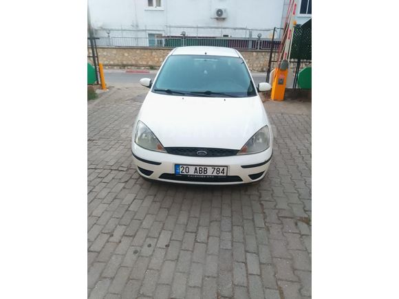 Sahibinden Ford Focus 1.4 Trend 2005 Model