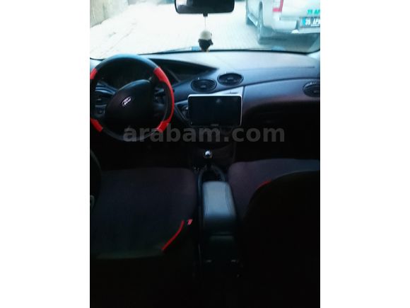 Sahibinden Ford Focus 1.4 Trend 2005 Model