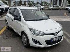 ÜRGENLER'DEN HATASIZ OTOMATİK 172.000KM İ20 HYUNDAİ