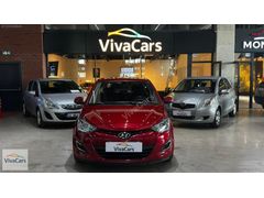 VivaCars | SADECE 109.000 KM + HYUNDAİ İ20 + 2014 TAM OTOMATİK