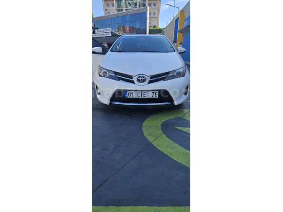 Hatasız ve Düşük Kilometreli Toyota Auris