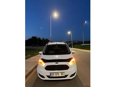 Sahibinden Ford Tourneo Courier 1.6 TDCi Titanium 2017 Model