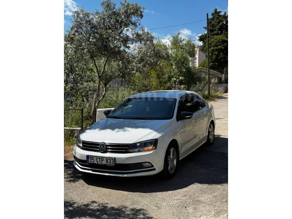 Sahibinden Volkswagen Jetta 1.6 TDi Trendline 2015 Model İzmir