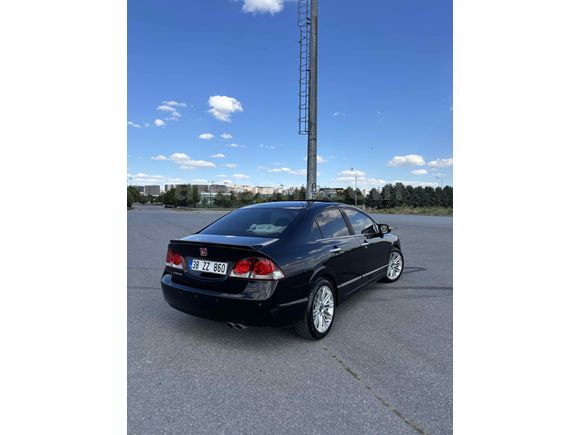 Sahibinden Honda Civic 1.6i VTEC Elegance 2010 Model 