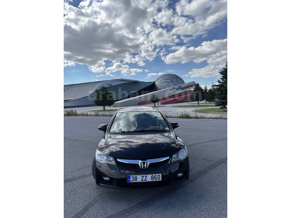 Sahibinden Honda Civic 1.6i VTEC Elegance 2010 Model 