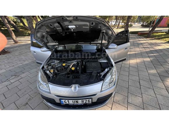 Sahibinden Renault Megane 1.5 dCi Expression 2011 Model 