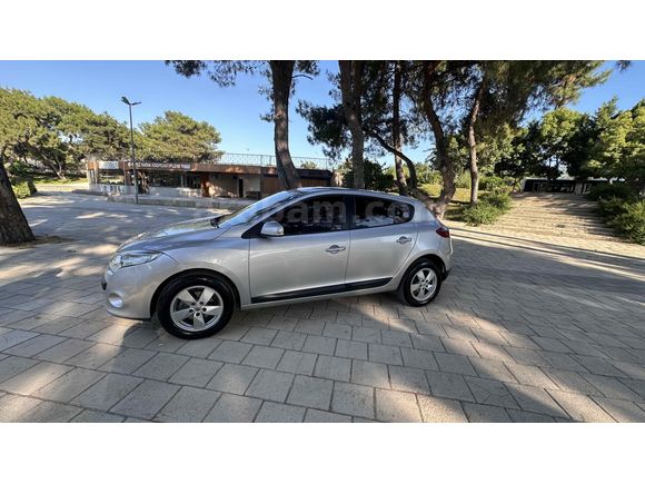 Sahibinden Renault Megane 1.5 dCi Expression 2011 Model 