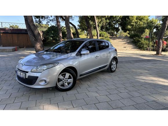 Sahibinden Renault Megane 1.5 dCi Expression 2011 Model 