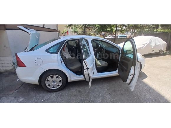 Sahibinden Ford Focus 1.6 TDCi Trend 2009 Model