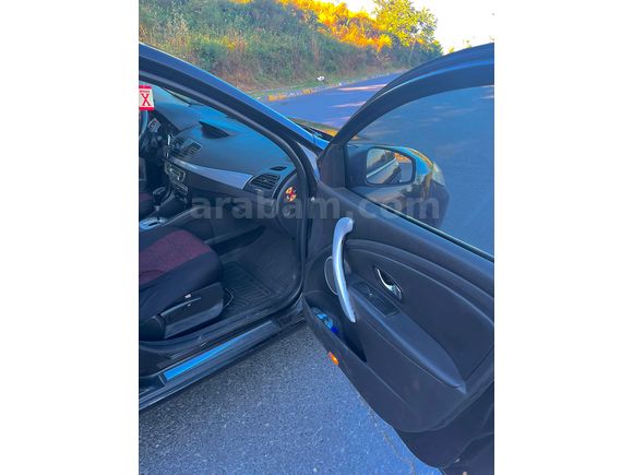 Sahibinden Renault Fluence  2012 Model AİLE ARACIDIR