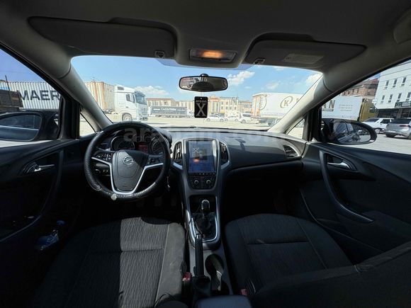 Sahibinden Opel Astra 1.6 Edition 2014 Model  172.000 km Siyah