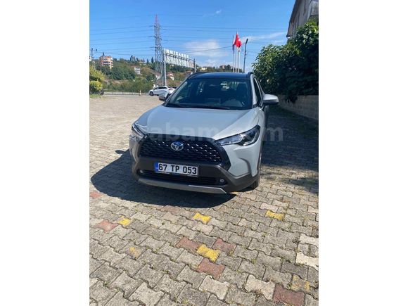 Sahibinden Toyota Corolla Cross 1.8 Hybrid Flame X-Pack 2023 Model Denizli