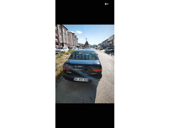 Sahibinden Renault Megane 1.6 RTA 1998 Model 