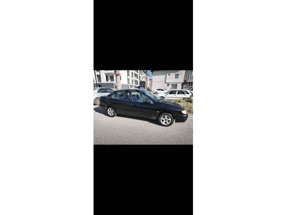 Sahibinden Renault Megane 1.6 RTA 1998 Model 
