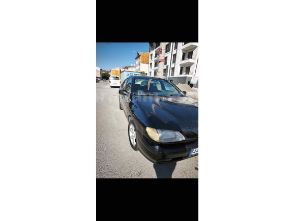 Sahibinden Renault Megane 1.6 RTA 1998 Model 