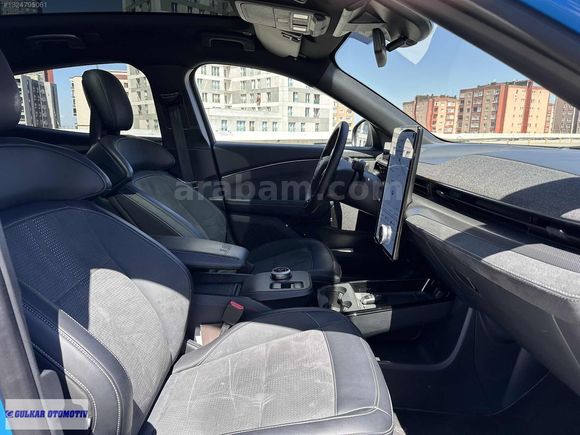 GÜLKARDAN//2023 MODEL FORD MUSTANG MACH-E GT//590BG//SPOR KOLTUK