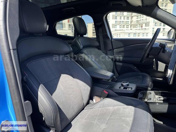 GÜLKARDAN//2023 MODEL FORD MUSTANG MACH-E GT//590BG//SPOR KOLTUK