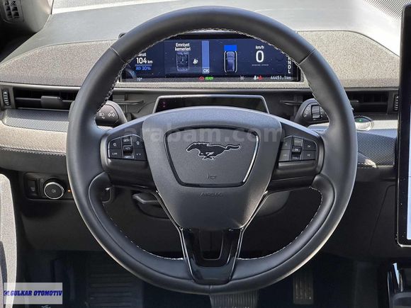 GÜLKARDAN//2023 MODEL FORD MUSTANG MACH-E GT//590BG//SPOR KOLTUK