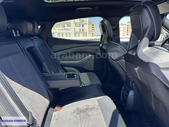 GÜLKARDAN//2023 MODEL FORD MUSTANG MACH-E GT//590BG//SPOR KOLTUK