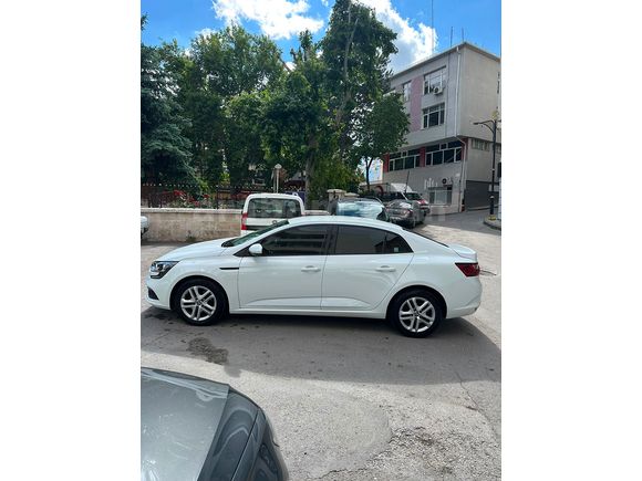 Sahibinden Renault Megane 1.3 TCe Joy 2020 Model 