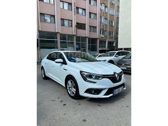 Sahibinden Renault Megane 1.3 TCe Joy 2020 Model 
