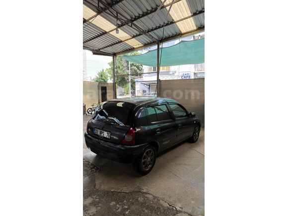 Sahibinden Renault Clio 1.6 RXT 2000 Model 