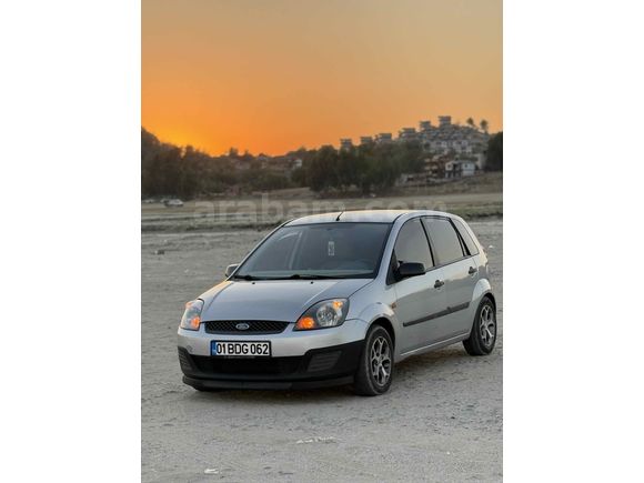Sahibinden Ford Fiesta 1.4 TDCi Comfort 2006 Model 