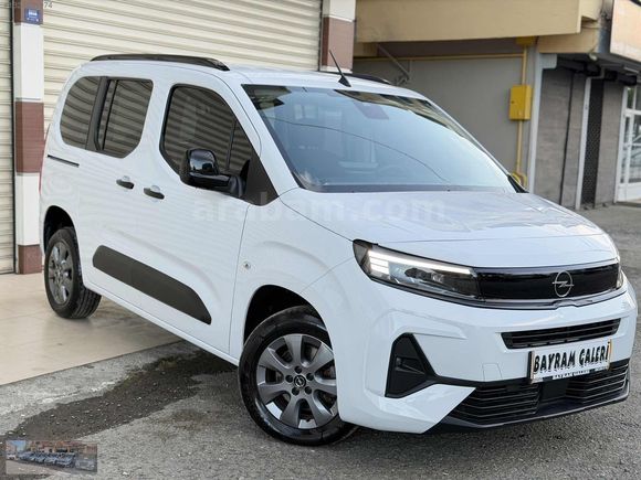 OPEL COMBO 2025 MODEL 1.5D EDITION PRO HATASIZ BOYASIZ TRAMERSİZ