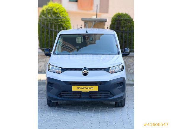 20 BİN KM BERLİNGO PANELVAN OTOMATİK VİTES