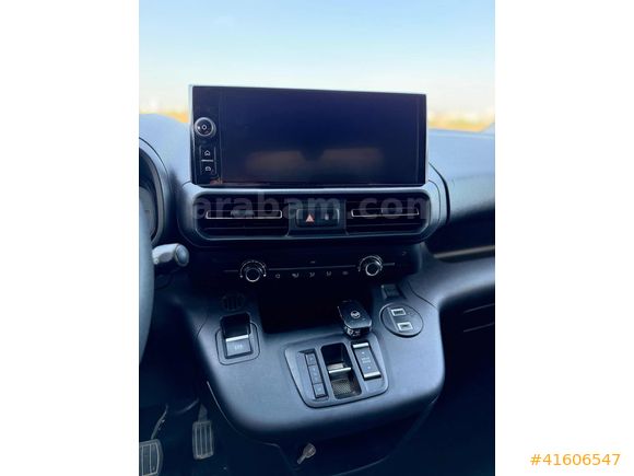 20 BİN KM BERLİNGO PANELVAN OTOMATİK VİTES