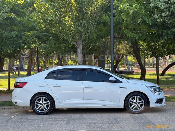 HARMONY MOTOR's 2018 Model MEGANE 4 217.000 KM