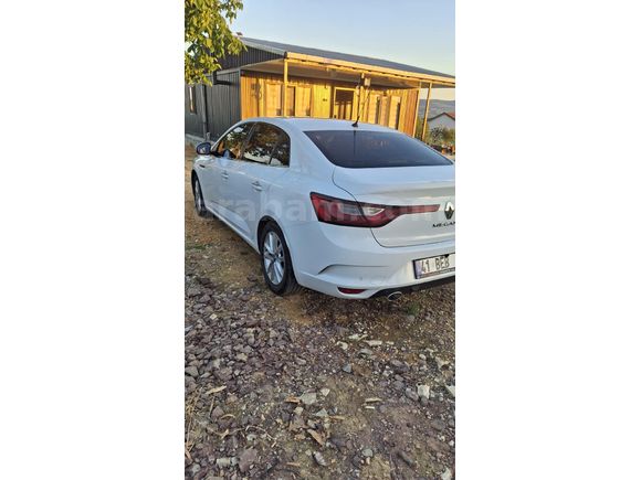 Sahibinden Renault Megane 1.5 dCi Touch 2016 Model