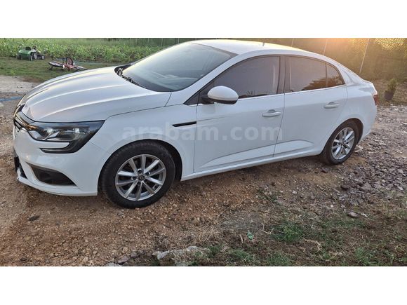 Sahibinden Renault Megane 1.5 dCi Touch 2016 Model